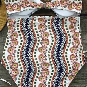 Cupshe Swim - Cupshe Seaboard Games Swimsuit NWTs XXL Cupshe Swim - Cupshe Seaboard Games Swimsuit NWTs XXL